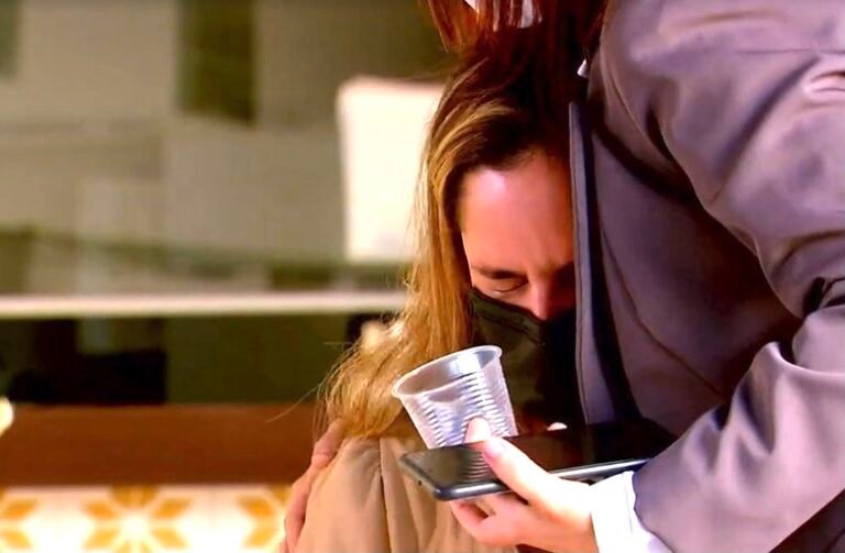 Ex-mulher de DJ Ivis pede pensão e divisão de bens na justiça