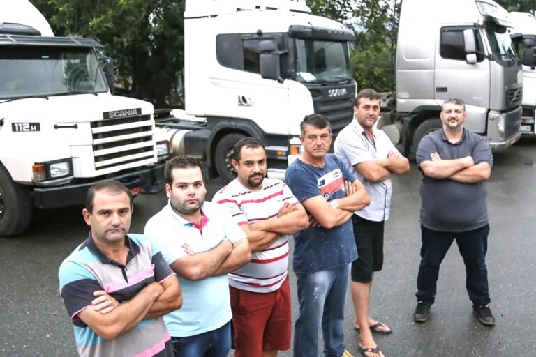 Caminhoneiros voltam a falar em greve após novo aumento nos combustíveis