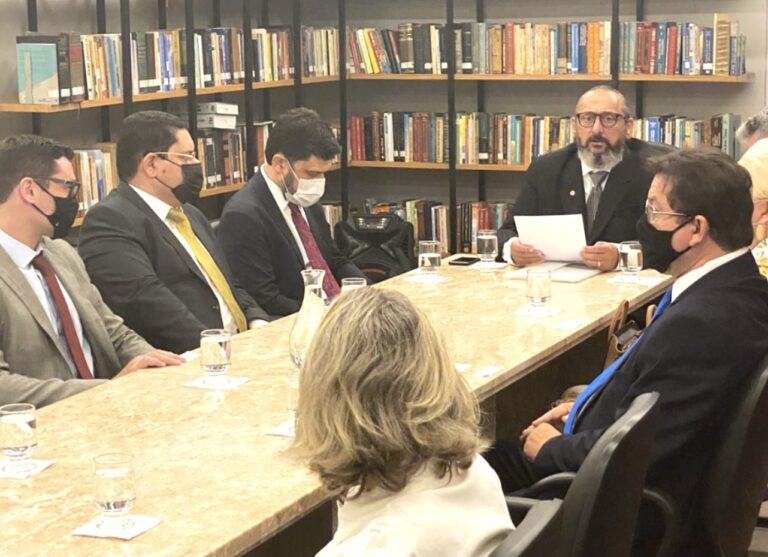 Associação dos Advogados do Estado do Ceará empossa nova diretoria 2021 / 2023