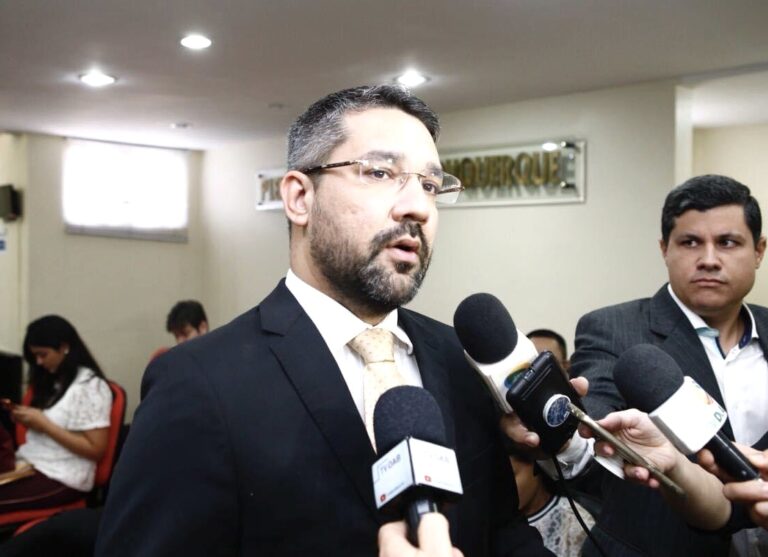 Advogado Sávio Aguiar concorrerá às eleições da OAB-CE pela oposição