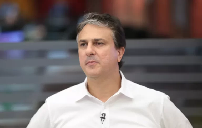 Governador assina ato de nomeação de 247 novos oficiais da Polícia Militar do Ceará