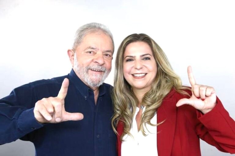 Lula sinaliza candidatura do PT-CE ao governo contra Roberto Cláudio (PDT)