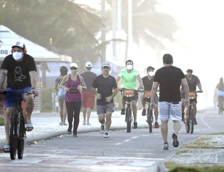 Vacinação evitou e barrou um novo decreto de Lockdown no Brasil