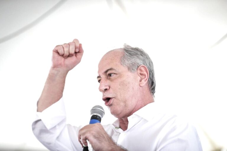 Ciro Gomes culpa Cap.Wagner pelo aumento da violência no Ceará: ”motins do Cap.Wagner”