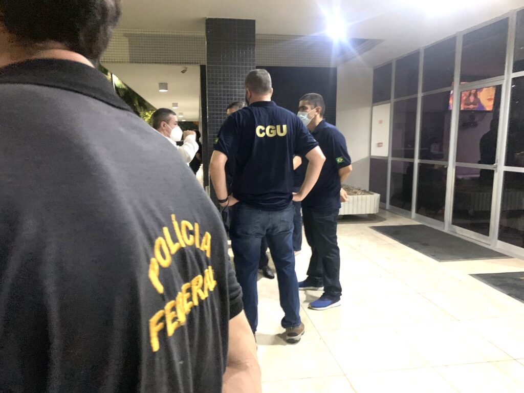 80 agentes da PF e AGU cumprem operação contra corrupção na Prefeitura de Beberibe 1 BA6C4B36 08CC 4D42 A016 A284F75A94EF