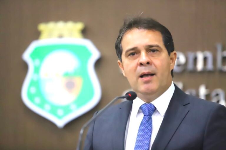 Evandro Leitão (PDT) receberá Medalha Boticário Ferreira da Câmara Municipal de Fortaleza