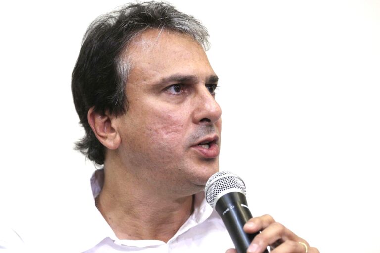 Eleições: “Camilo usou Ciro e Cid de trampolim para depois traí-los”, afirmam governistas