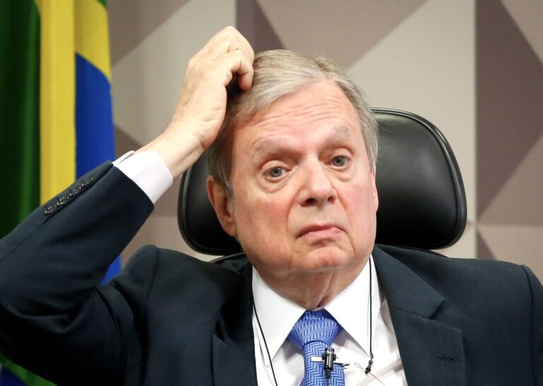 OAB, juristas,  magistrados, políticos e partidos condenam acusação de Tasso contra juíz do TRE-CE