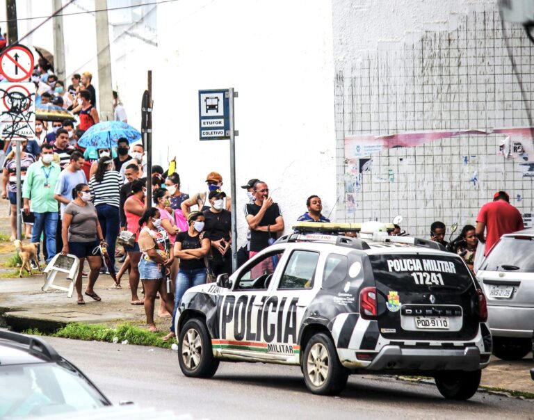 Facções criminosas controlam até vacinação de crianças em Fortaleza, relatam moradores