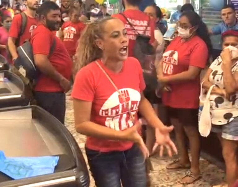 MLB invade e ocupa supermercados para pressionar por cestas básicas