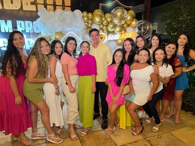 Dr. Davi Pontes realiza confraternização de seus colaboradores do Complexo Hospitalar LIFT e Amelaser na Cervejaria Turatii