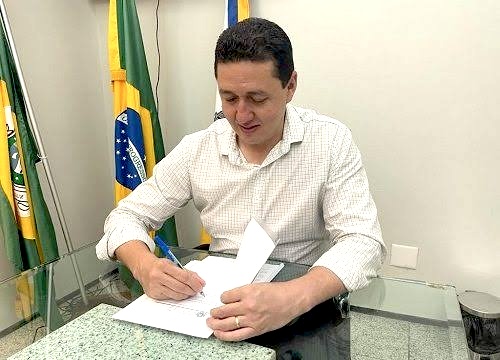 Prefeito de Juazeiro do Norte cobra implantação do ‘VaiVem’; gestor critica aumento de passagem