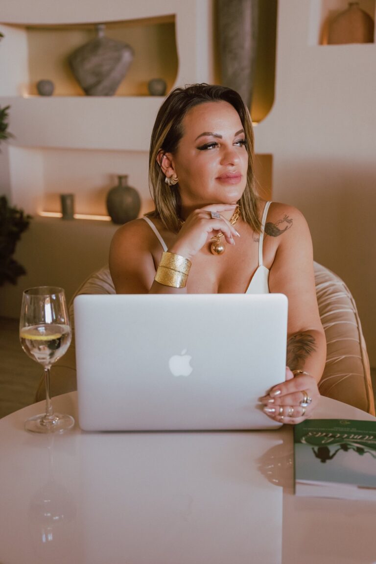 (Caso Belo e Gracyanne Barbosa): Há possibilidade de recomeço após uma traição? Fran Santos, mentora de relacionamentos explica