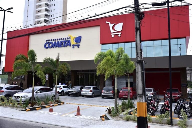 Veja os supermercados que mais faturam no Ceará; juntos faturam R$ 3,8 bilhões