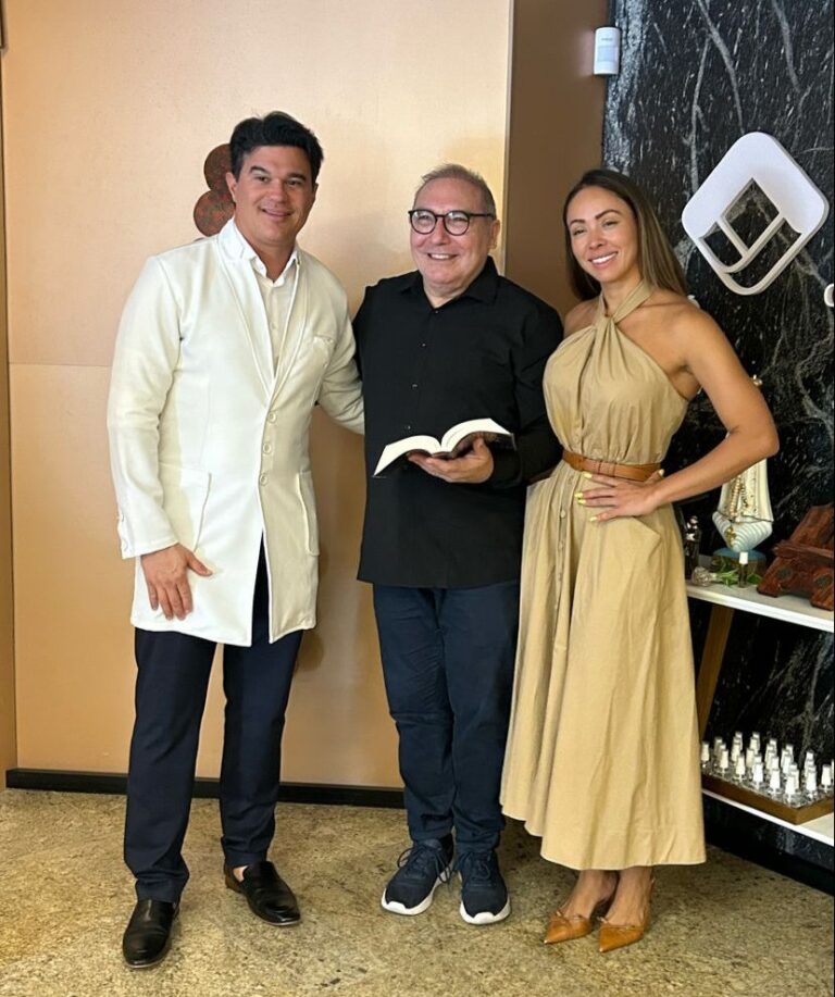 Bênção do Padre Eugenio marca momento especial no Lift Complexo e Amelaser