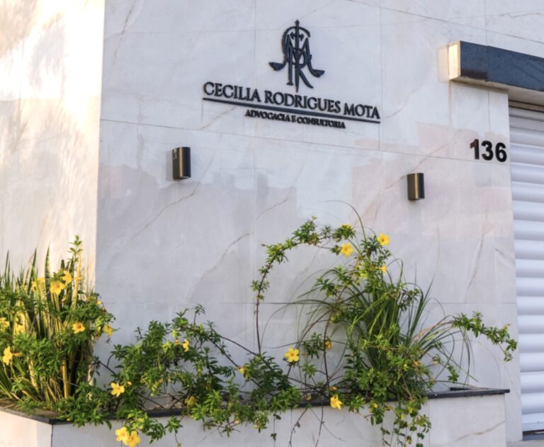 Escritório de advogada indicada como cabeça de esquema do INSS tinha sede no Álvaro Weyne