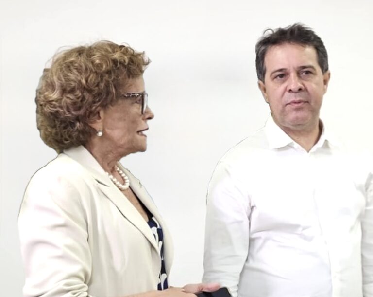 Cai a secretária de saúde de Fortaleza, Socorro Martins, em meio a crise na falta de medicamentos