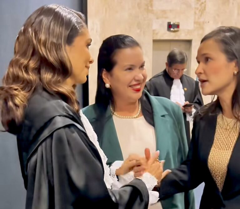 Juíza Federal Gisele Sampaio é empossada desembargadora do TRF5